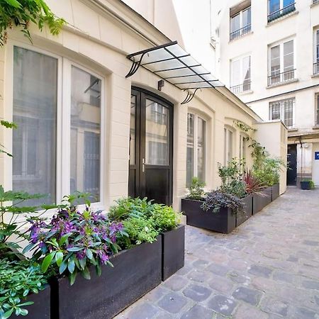 Superbe Maisonnette Neuve Au Coeur De Parijs Buitenkant foto