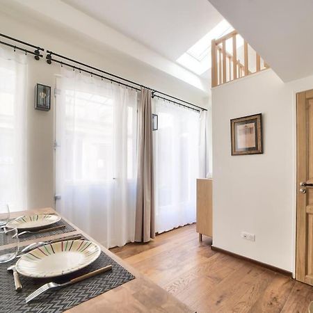 Superbe Maisonnette Neuve Au Coeur De Parijs Buitenkant foto