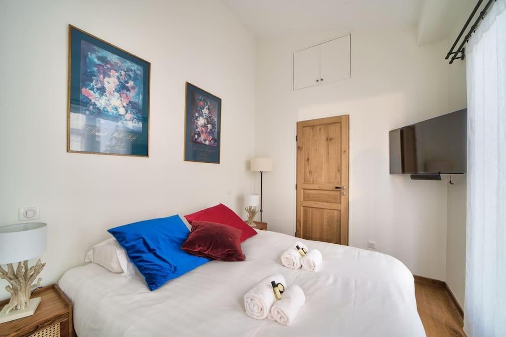 Superbe Maisonnette Neuve Au Coeur De Parijs Buitenkant foto